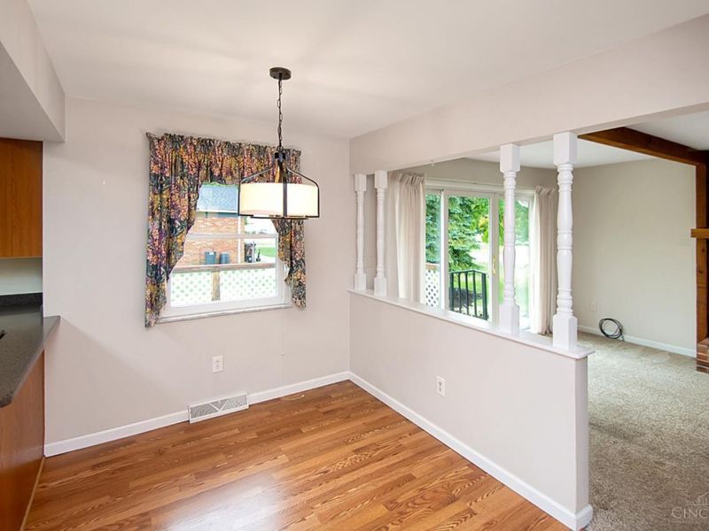 8044 Honeysuckle Lane, West Chester, OH 45069 Photo 17