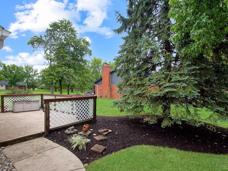 8044 Honeysuckle Lane, West Chester, OH 45069 Photo 37