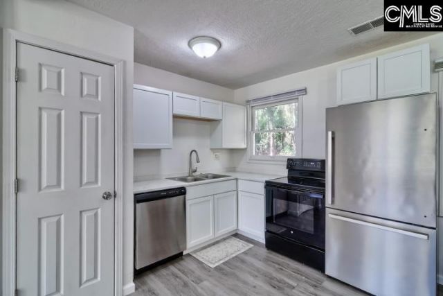 237 Grove Drive Photo 20