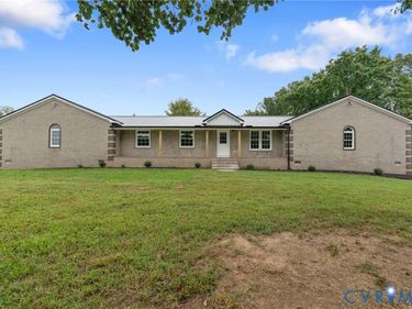7621 Amelia Springs Road , Amelia, VA 23083