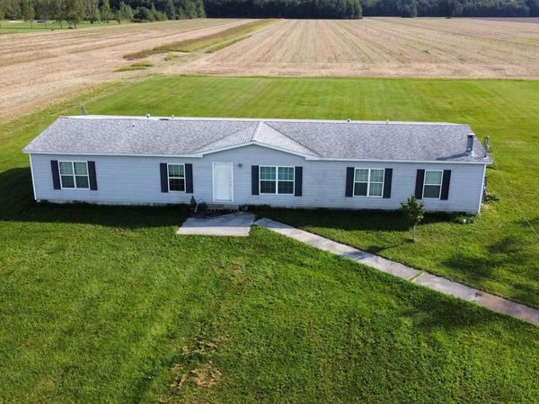 23350 W Trowbridge Road , Millbury, OH 43447