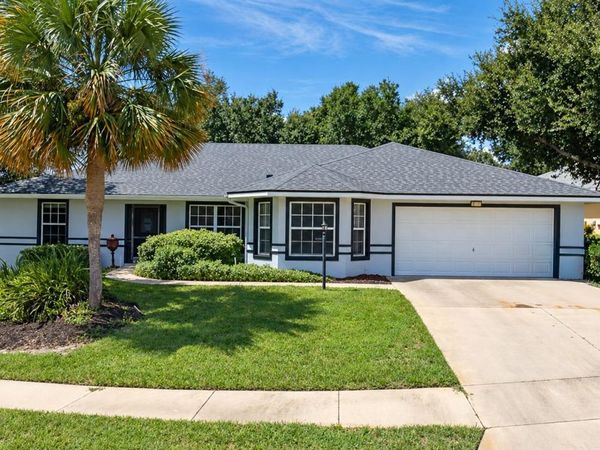 26939 HONEYMOON AVENUE , LEESBURG, FL 34748