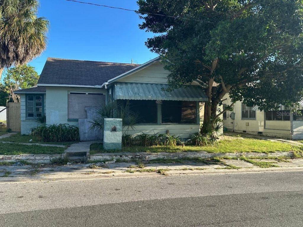 821 Paris Avenue S, Saint Petersburg, FL 33701 Photo