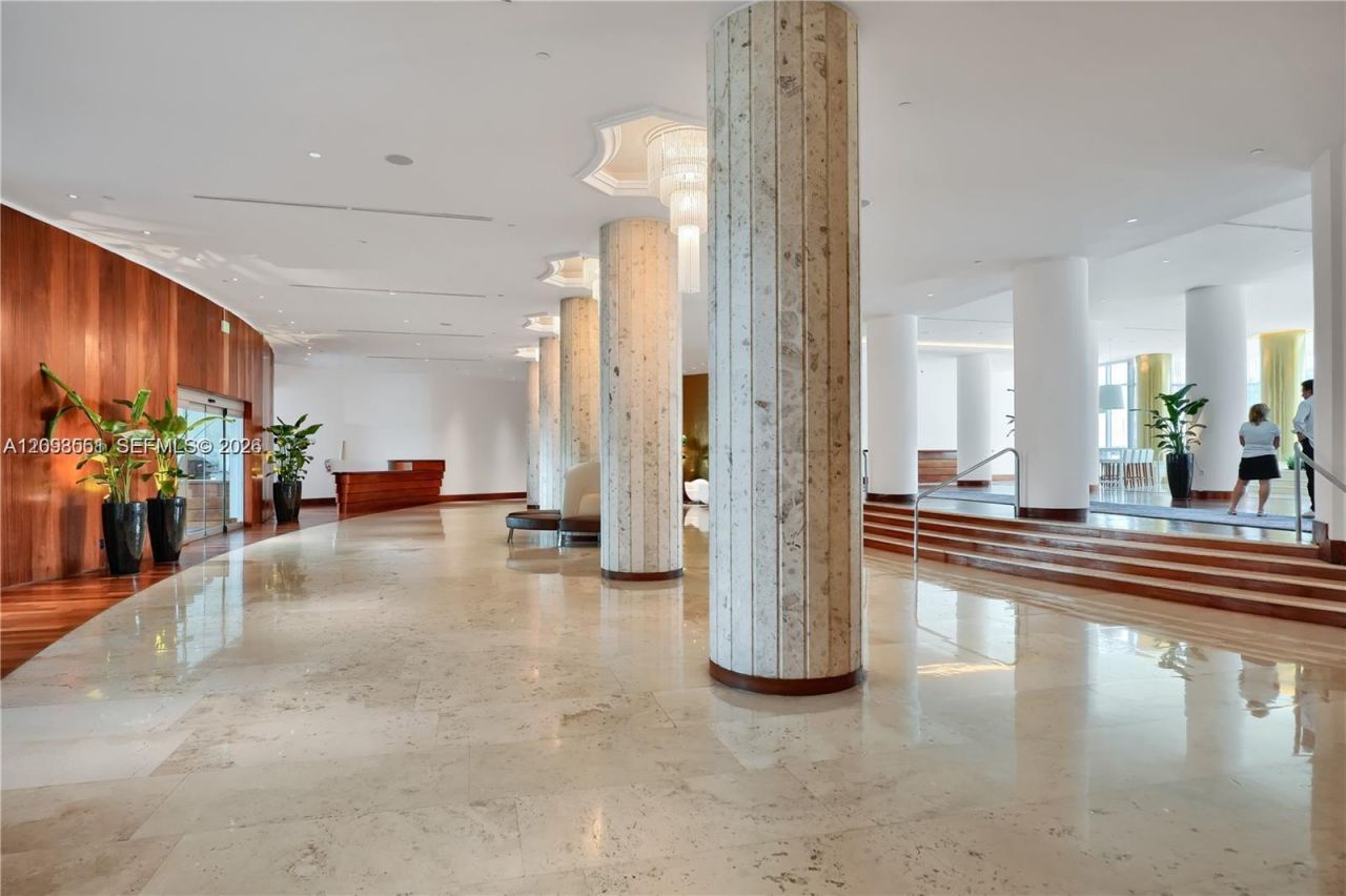 5161 Collins Ave , Unit 1211, Miami Beach, FL 33140 Photo