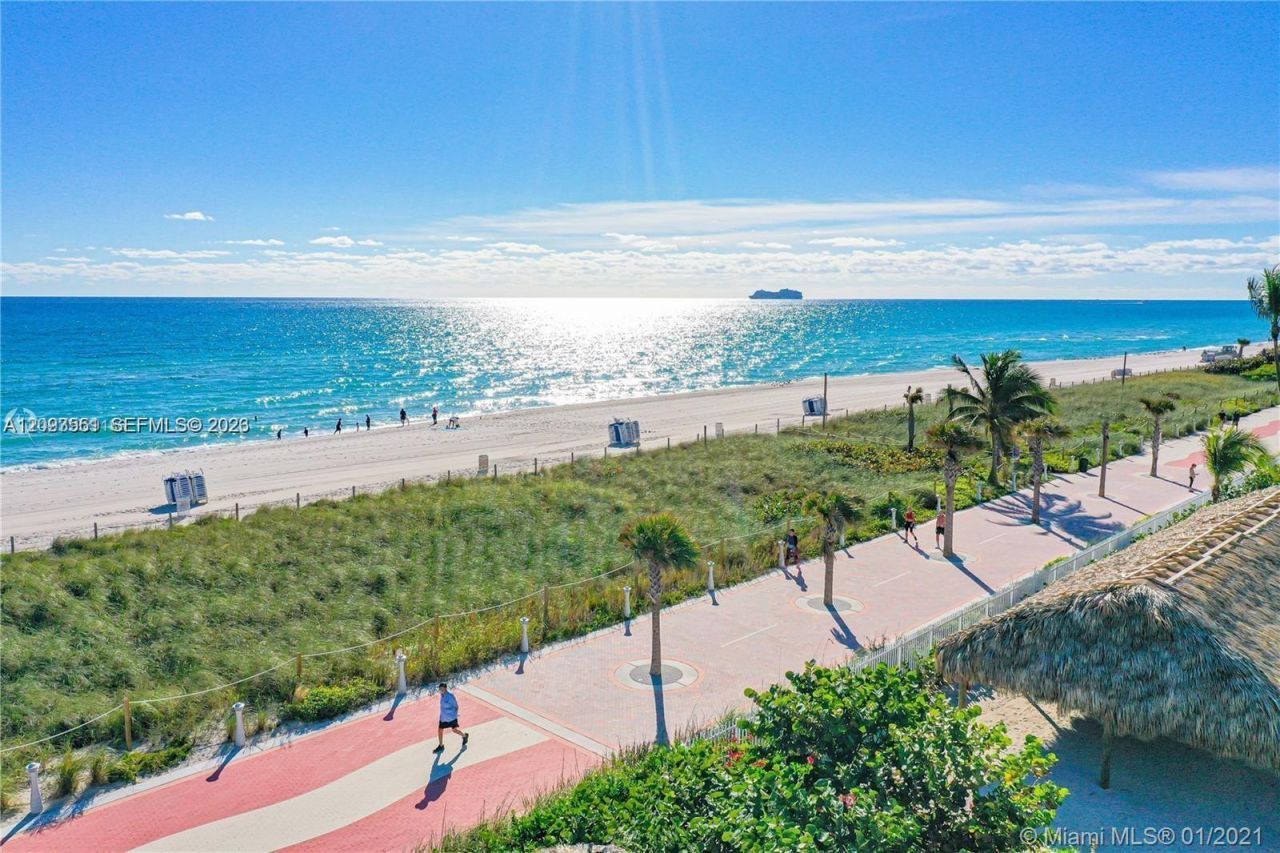 5161 Collins Ave , Unit 1211, Miami Beach, FL 33140 Photo