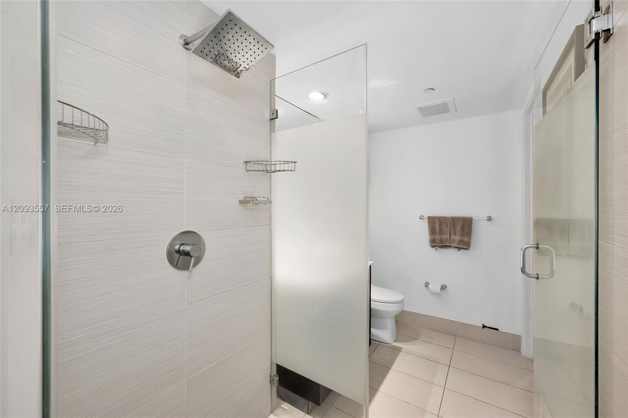 31 SE 6th St , Unit 304, Miami, FL 33131 Photo