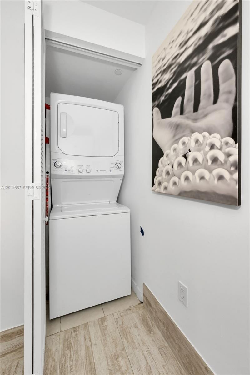 31 SE 6th St , Unit 304, Miami, FL 33131 Photo