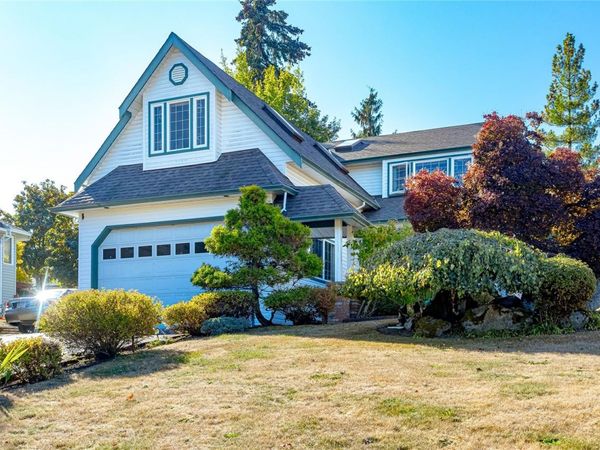 4525 Lambourn Dr, Cowichan Bay, BC V0R 1N2