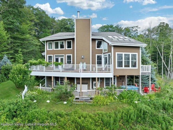 107 Wilderness Way, Stephentown, NY 12169