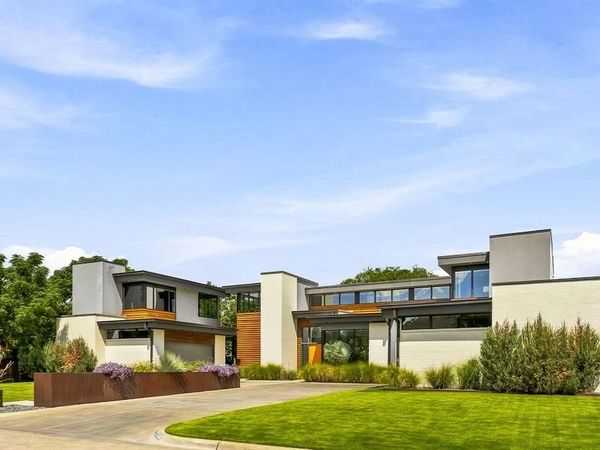 9360 Lakemont Drive, Dallas, TX 75220