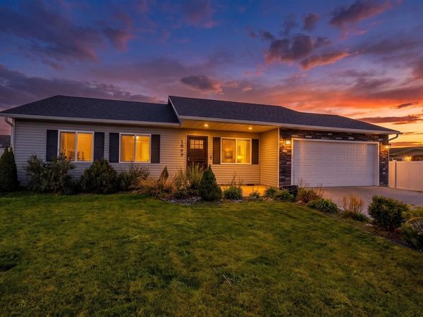 1869 N Arizona Dr, Pocatello, ID 83202