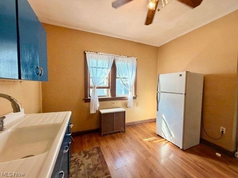 16913 Bradgate Avenue, Cleveland, OH 44111 Photo 17