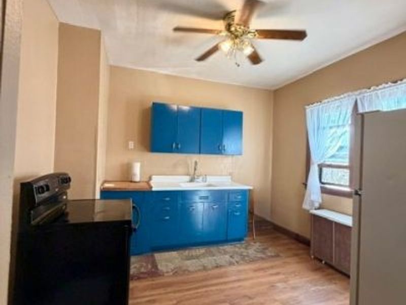 16913 Bradgate Avenue, Cleveland, OH 44111 Photo 18