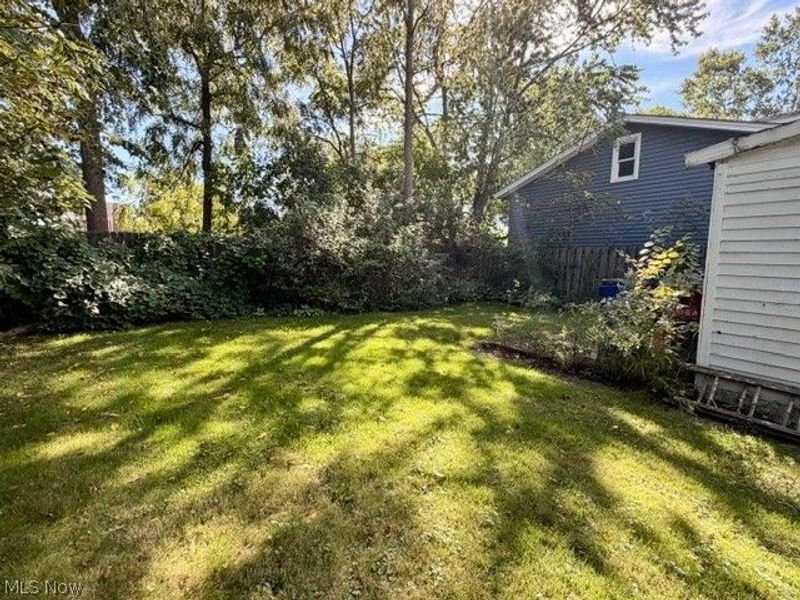 16913 Bradgate Avenue, Cleveland, OH 44111 Photo 21