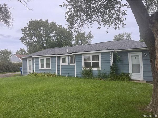 4900 Rossiter Avenue , Waterford Township, Mi 48329