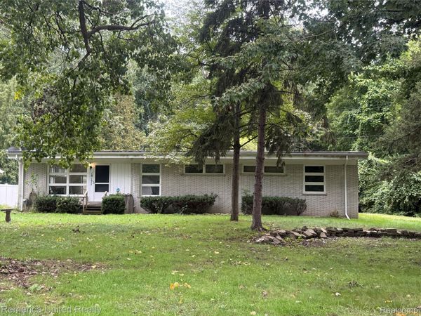 18171 Lathers Street, Livonia, Mi 48152