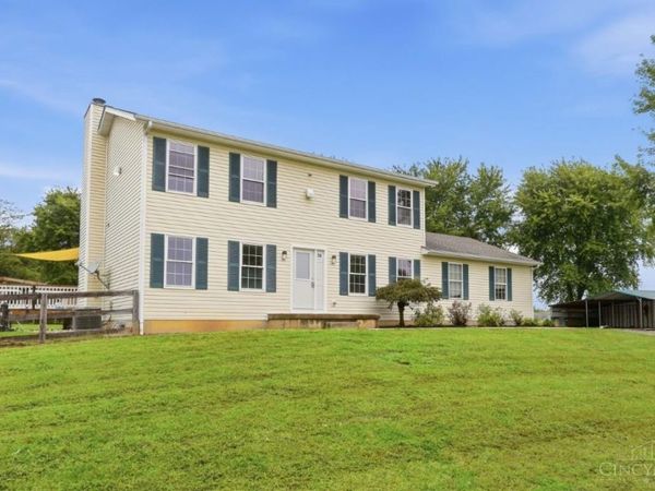 6265 Middleboro Road, Blanchester, OH 45107