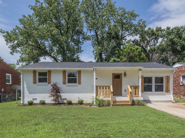 3189 Lagrange Dr , Nashville, TN 37218