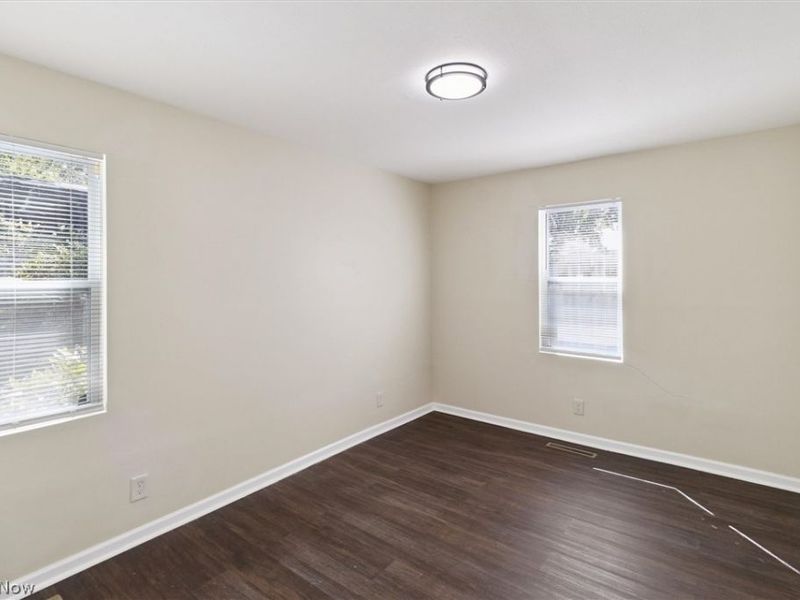 443 Fairway Boulevard, Wickliffe, OH 44095 Photo 10