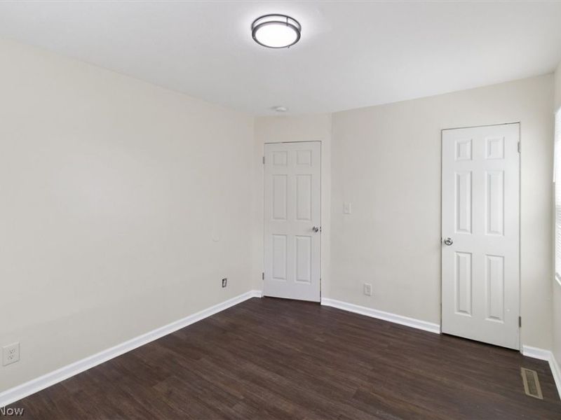 443 Fairway Boulevard, Wickliffe, OH 44095 Photo 12