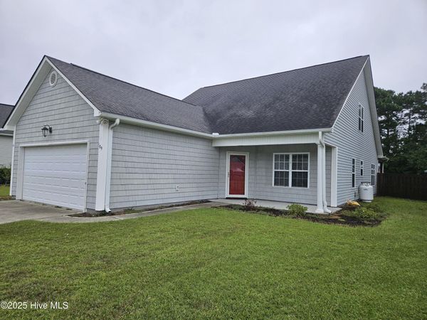 109 Penquin Place , Hampstead, NC 28443