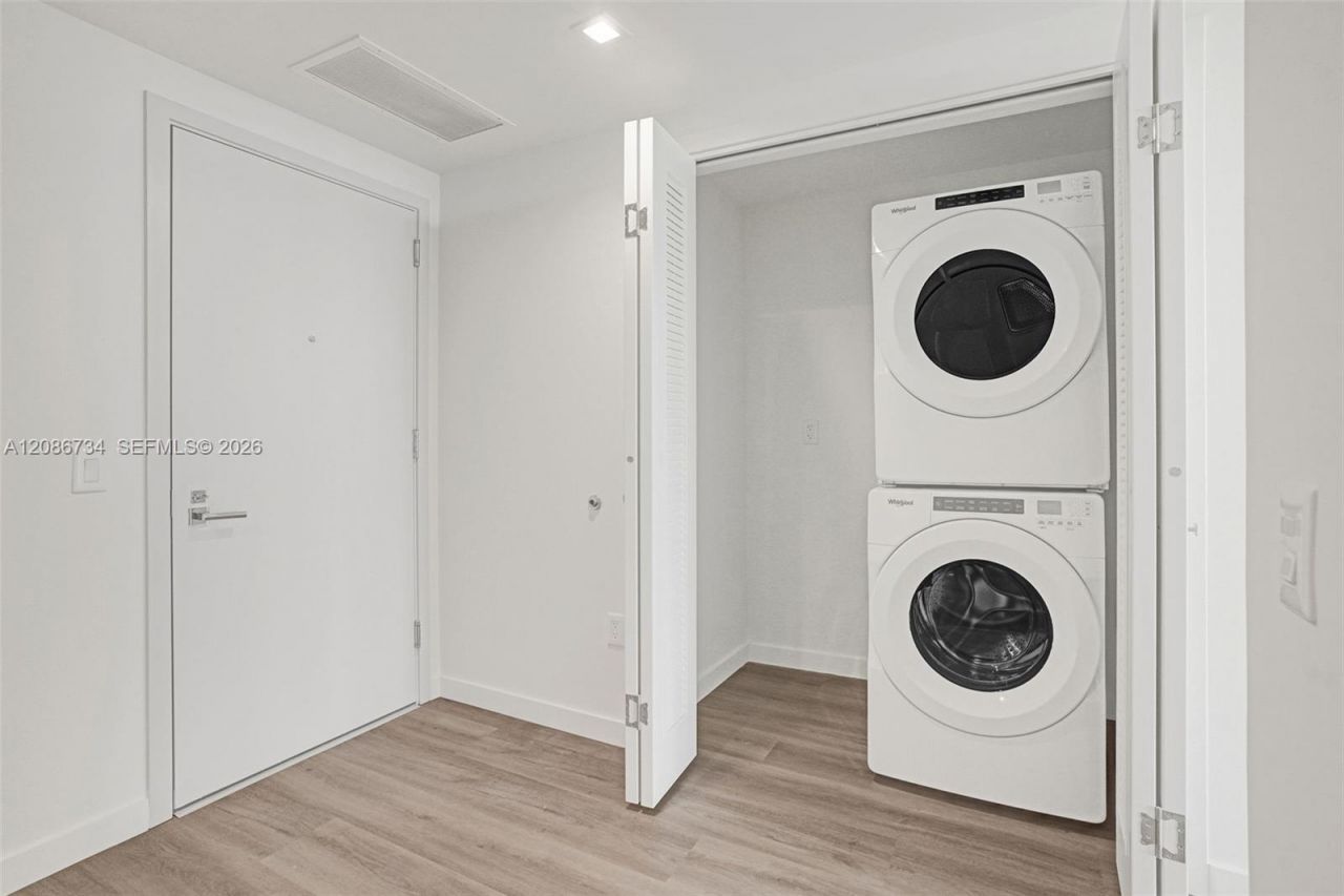 1170 E Hallandale, Unit 1003, Hallandale Beach, FL 33009 Photo
