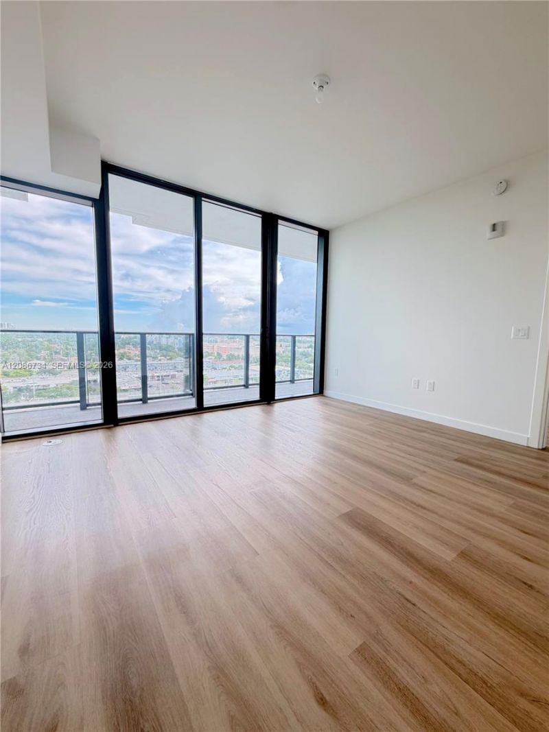 1170 E Hallandale, Unit 1003, Hallandale Beach, FL 33009 Photo