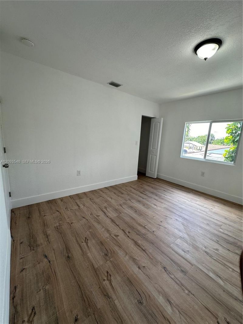 3123 NW 22nd Ct, Unit D, Miami, FL 33142 Photo
