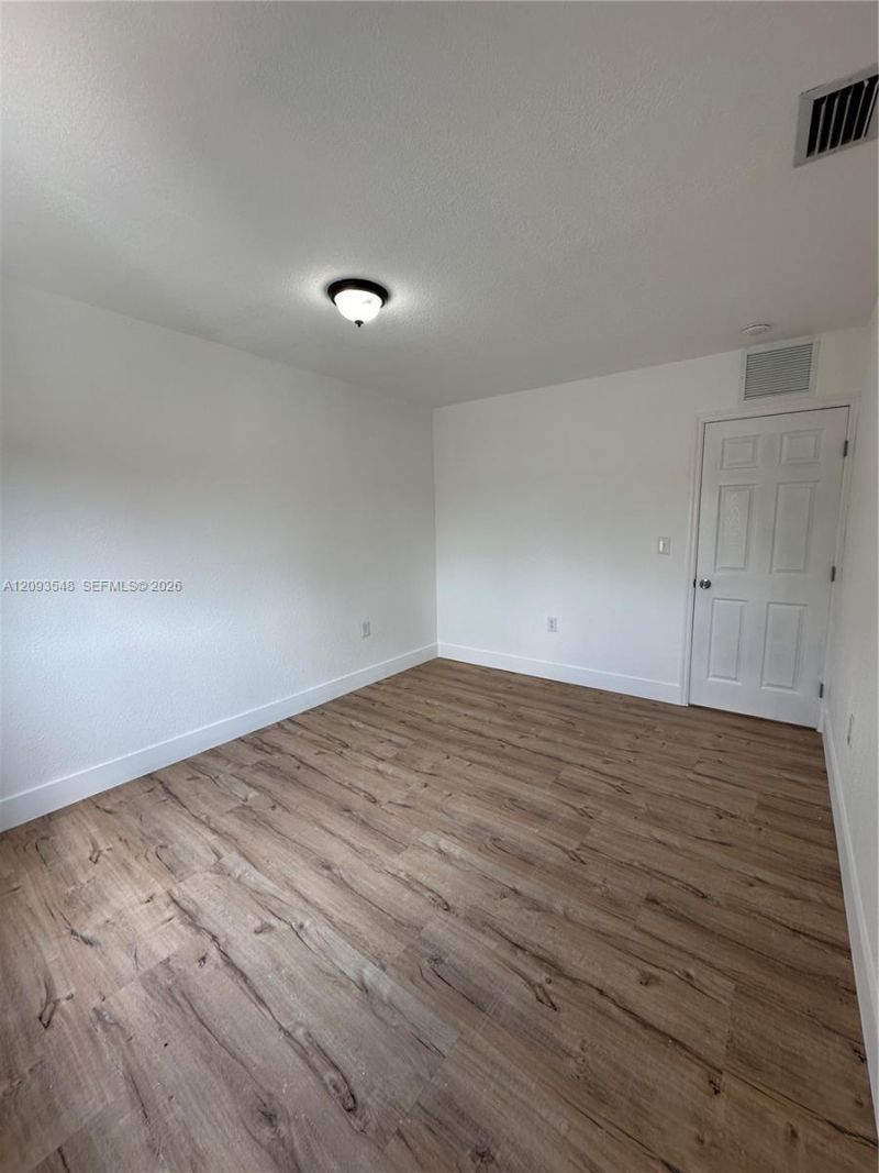3123 NW 22nd Ct, Unit D, Miami, FL 33142 Photo