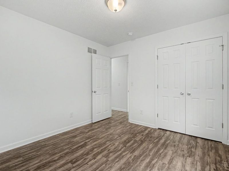 215 Wexford Drive, Monroe, OH 45050 Photo 14