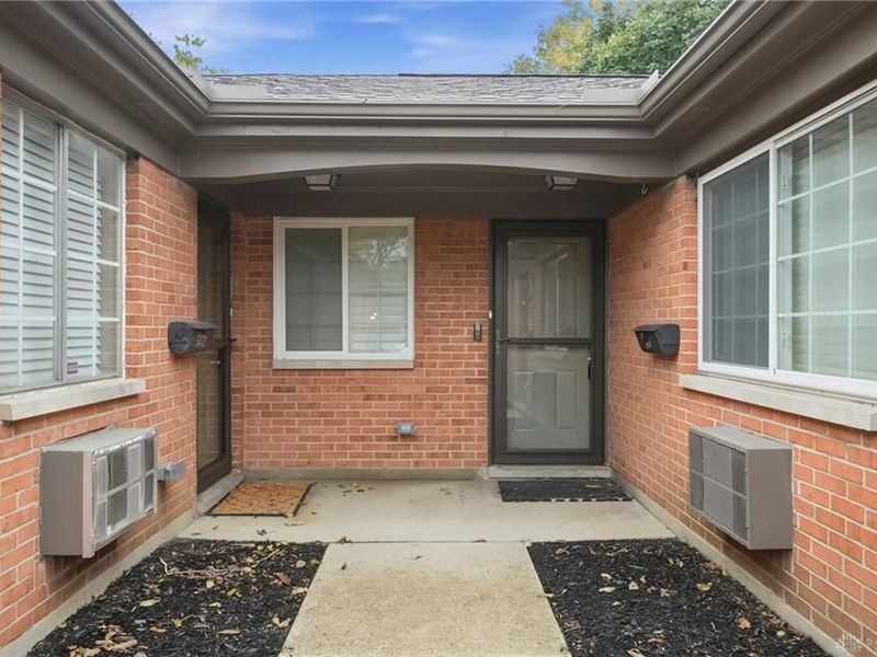 5454 Dunmore Drive, Dayton, OH 45459 Photo 2