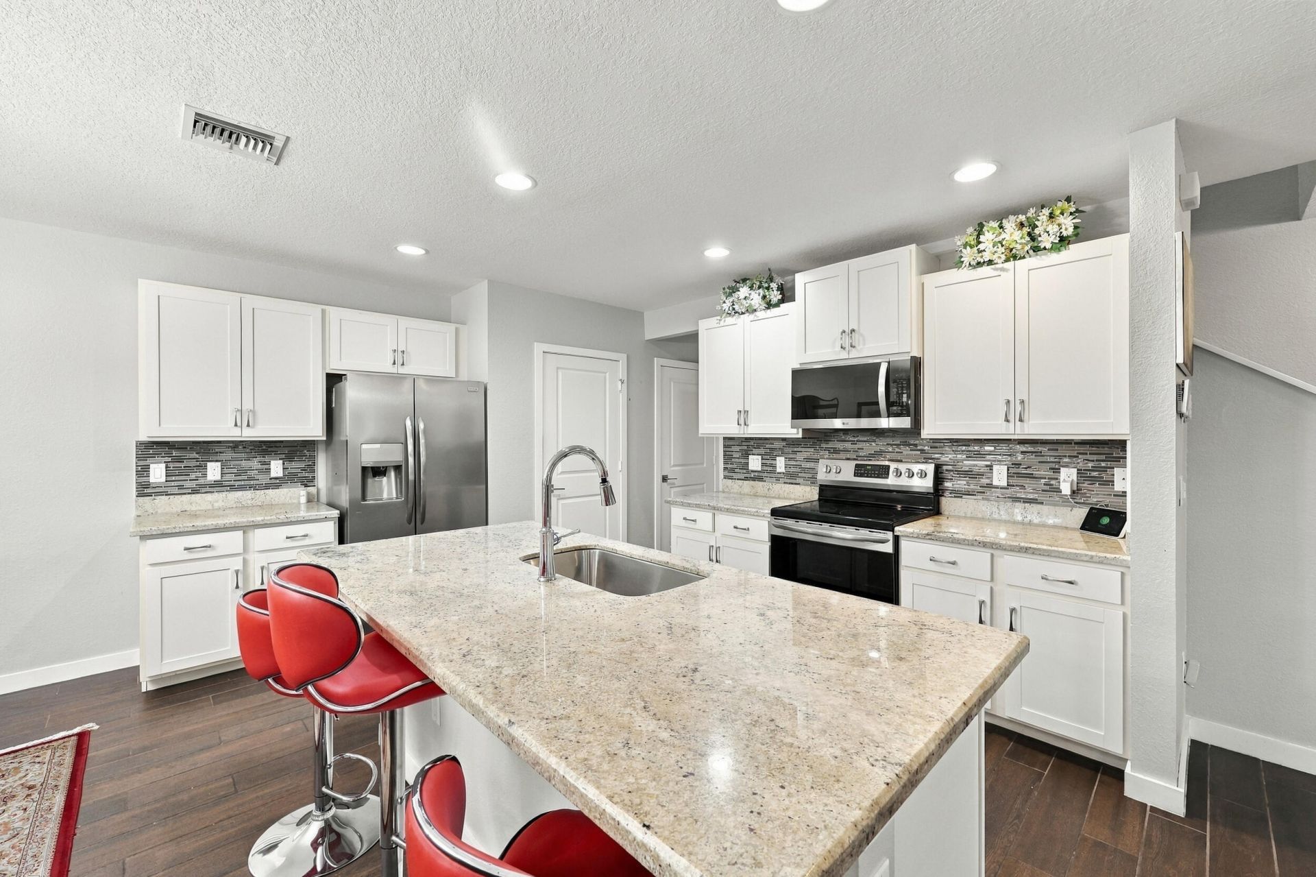 6156 Wildfire Way, West Palm Beach, FL 33415 Photo