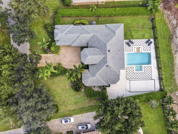 851 FOREST GLEN Lane, Wellington, FL 33414