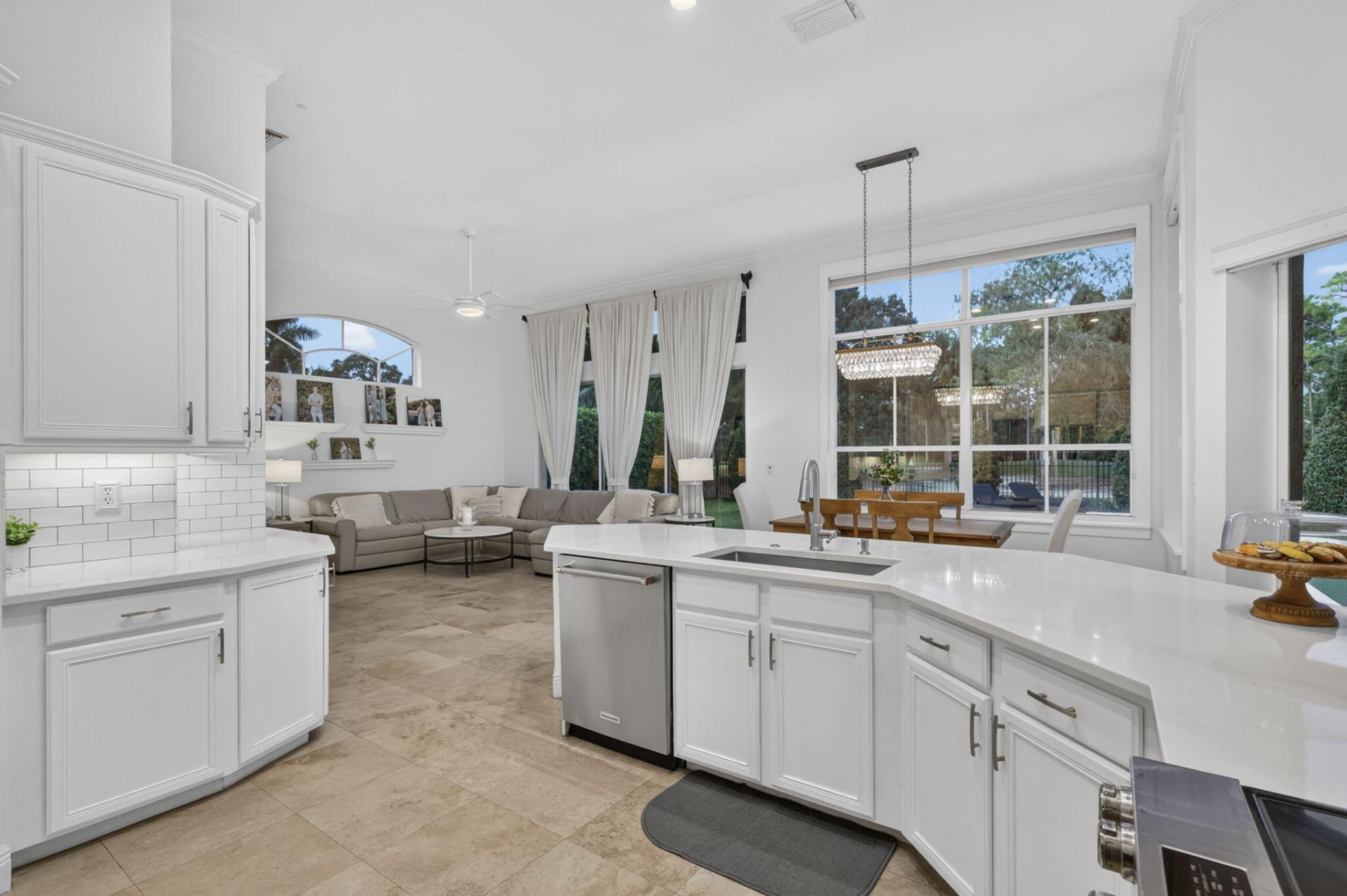 851 Forest Glen Lane, Wellington, FL 33414 Photo