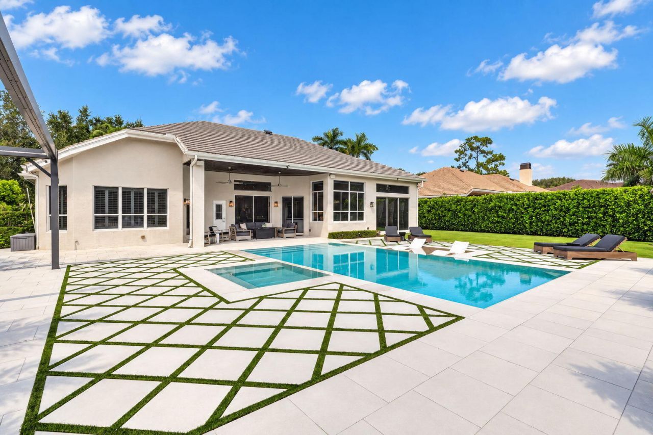 851 Forest Glen Lane, Wellington, FL 33414 Photo