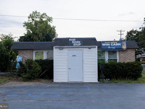 601 N MOUNTAIN ROAD, HARRISBURG, PA 17112
