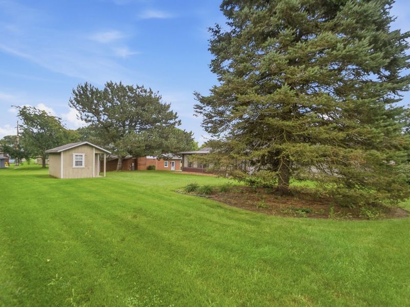 808 Kelley Drive, Wapakoneta, OH 45895 Photo 4