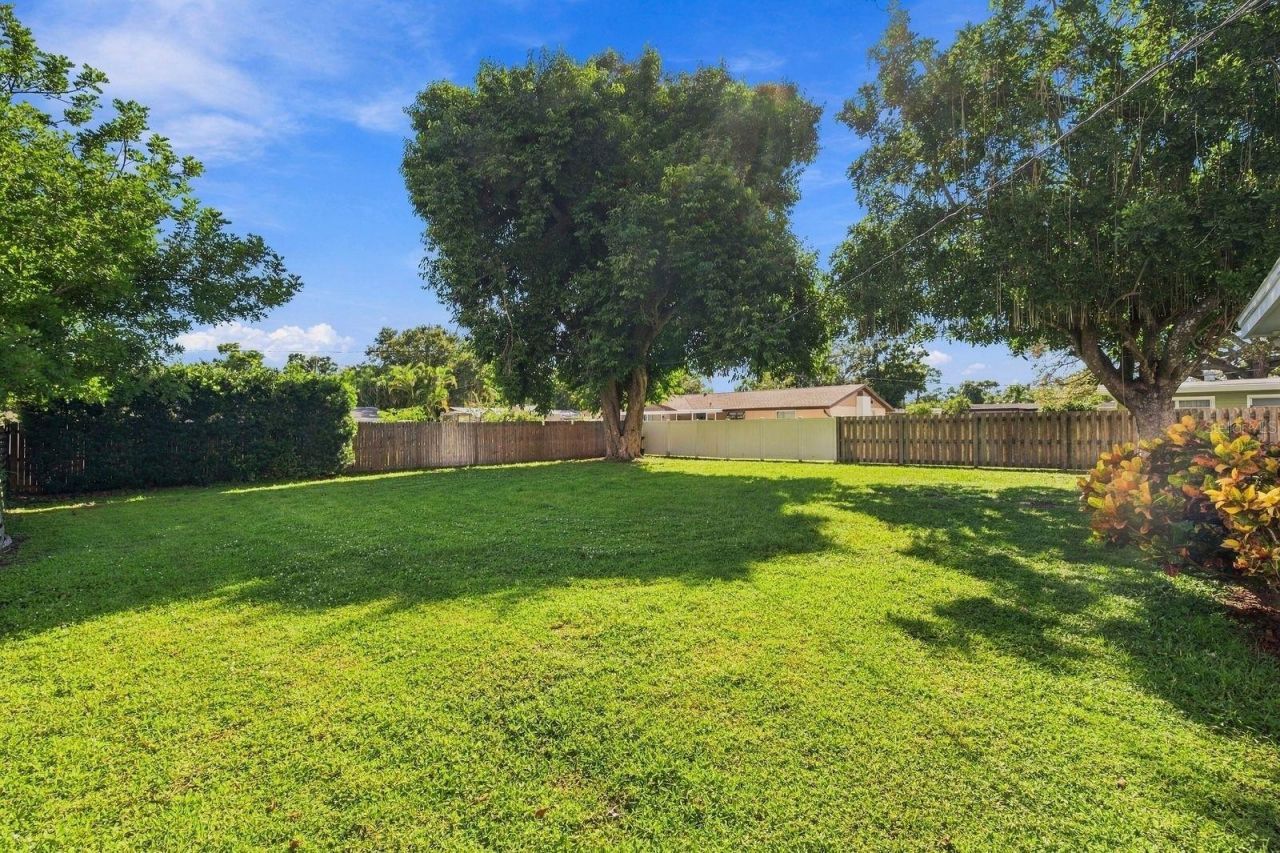 3030 Courtland Street, Sarasota, FL 34237 Photo