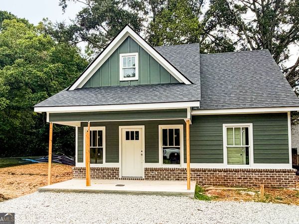 304 Cedar Street, Social Circle, GA 30025