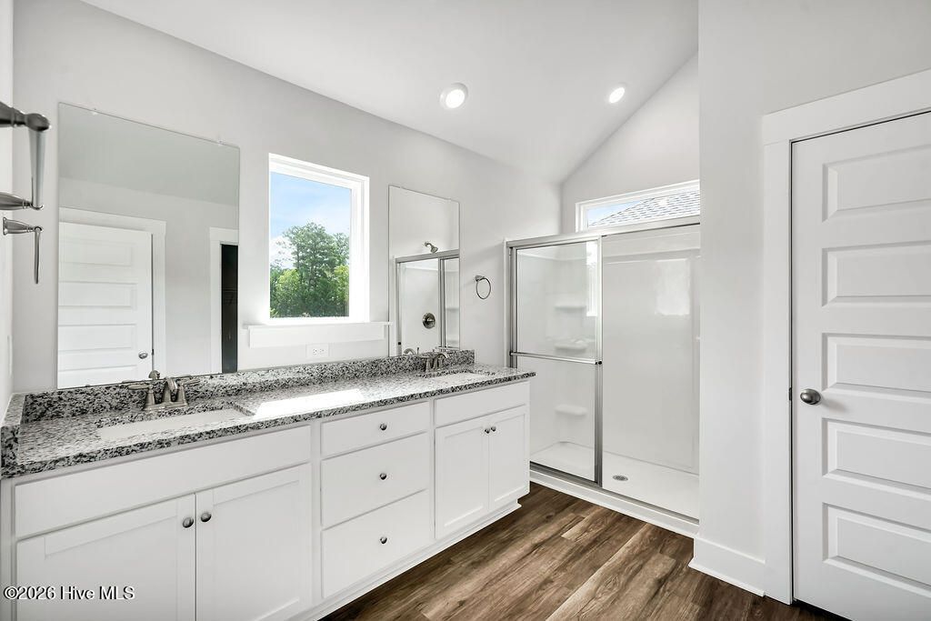 1794 Travor Street Photo 16