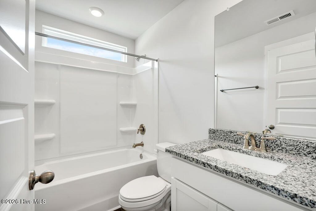 1794 Travor Street Photo 19