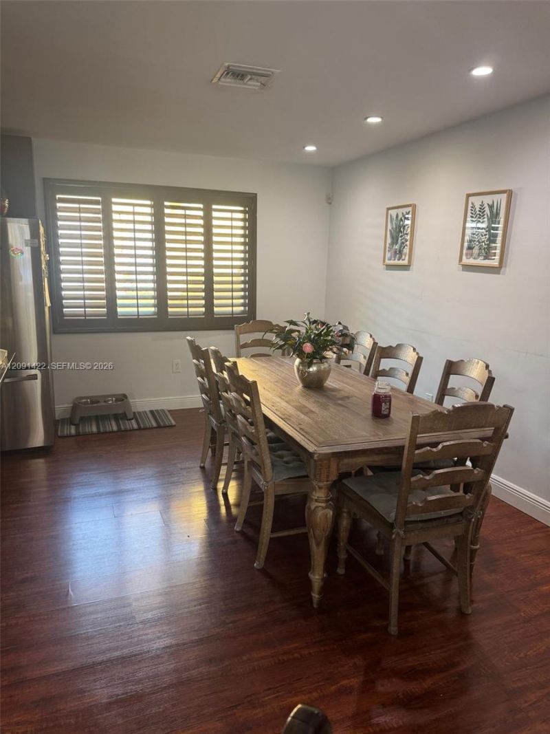 111 SW 24th Ave , Miami, FL 33135 Photo