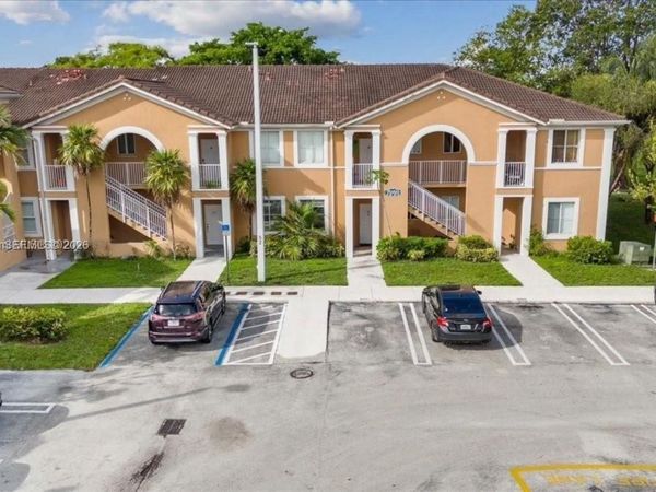 7050 NW 177th St , Unit 108-11, Hialeah, FL 33015