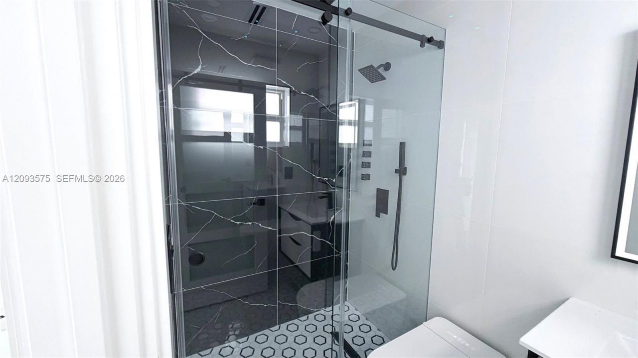 20726 SW 105 Ave, Unit 1, Cutler Bay, FL 33189 Photo