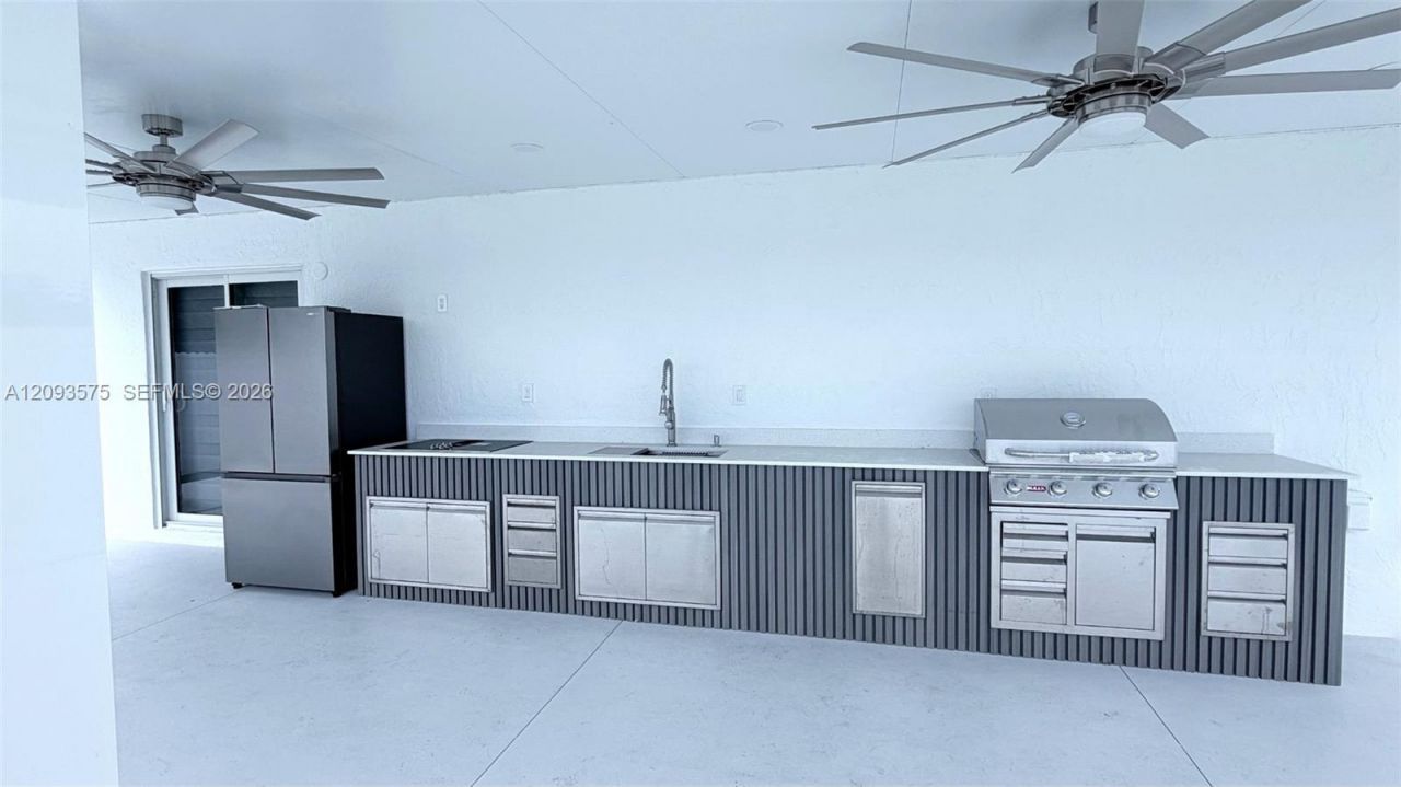 20726 SW 105 Ave, Unit 1, Cutler Bay, FL 33189 Photo