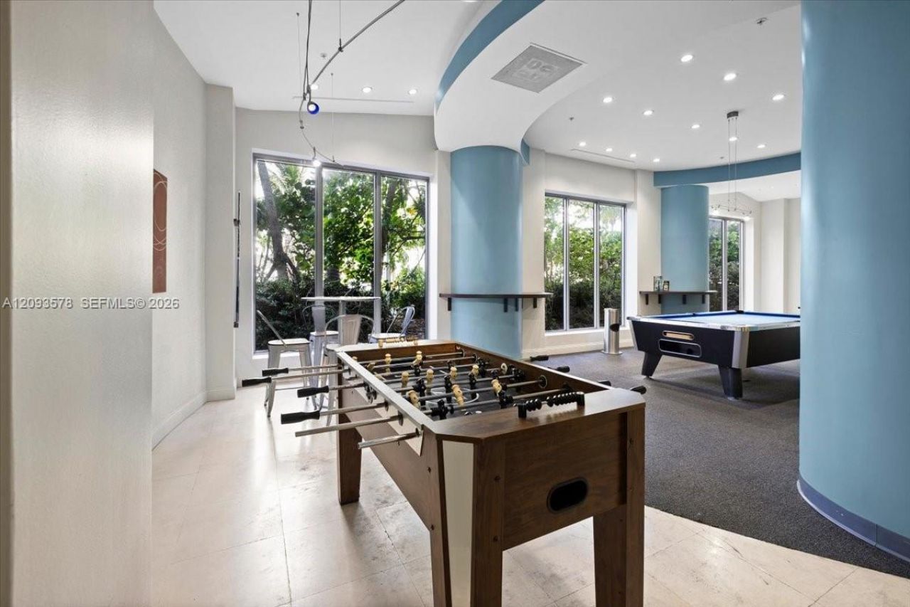 4001 S Ocean Dr , Unit 4C, Hollywood, FL 33019 Photo