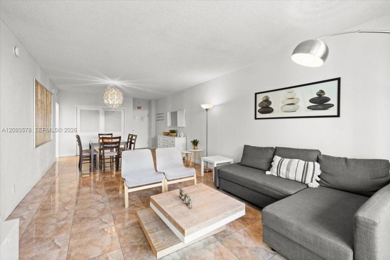 4001 S Ocean Dr , Unit 4C, Hollywood, FL 33019 Photo
