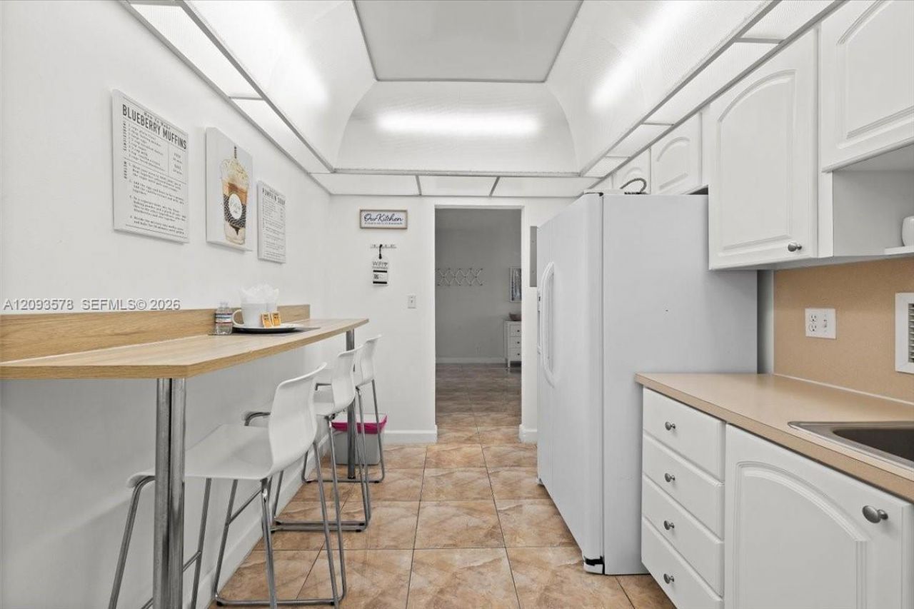 4001 S Ocean Dr , Unit 4C, Hollywood, FL 33019 Photo