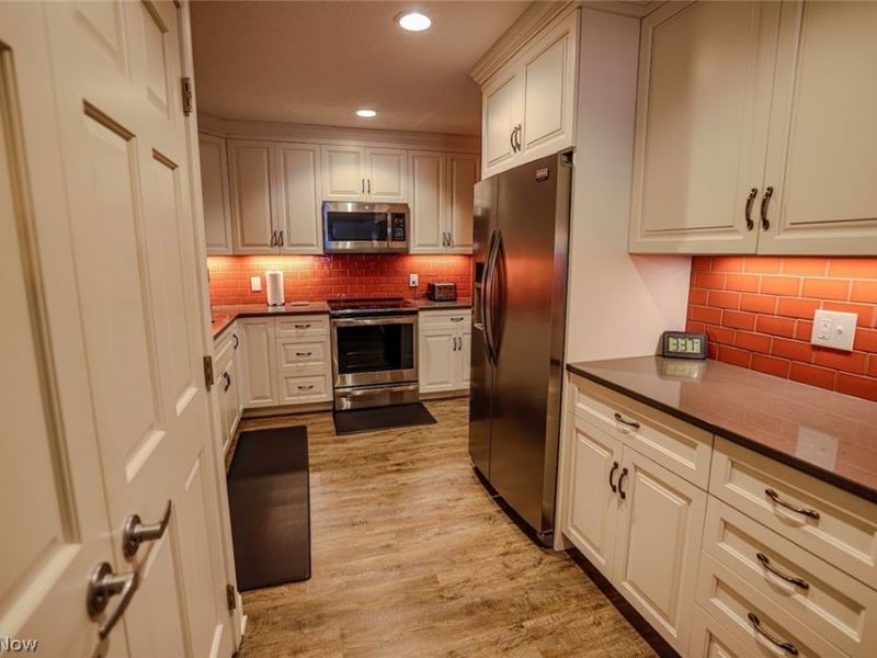 9010 Portage Pointe Drive, Unit 5-B, Streetsboro, OH 44241 Photo 4