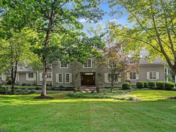 2 Cobblefield Rd, Mendham, NJ 07945